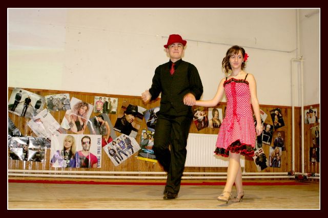 Balul Bobocilor Liceul Petru Maior Ocna Mures 2010